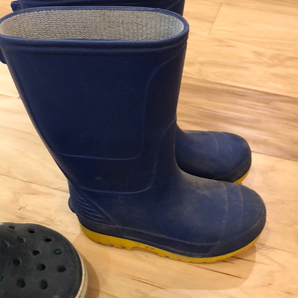 Boy Shoe Bundle - Picture 5 of 7